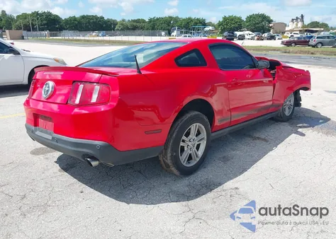 2012 Ford Mustang V6 z USA, uszkodzony, nr VIN 1ZVBP8AM3C5264452